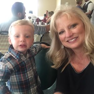 Meet your Posher, Alyce